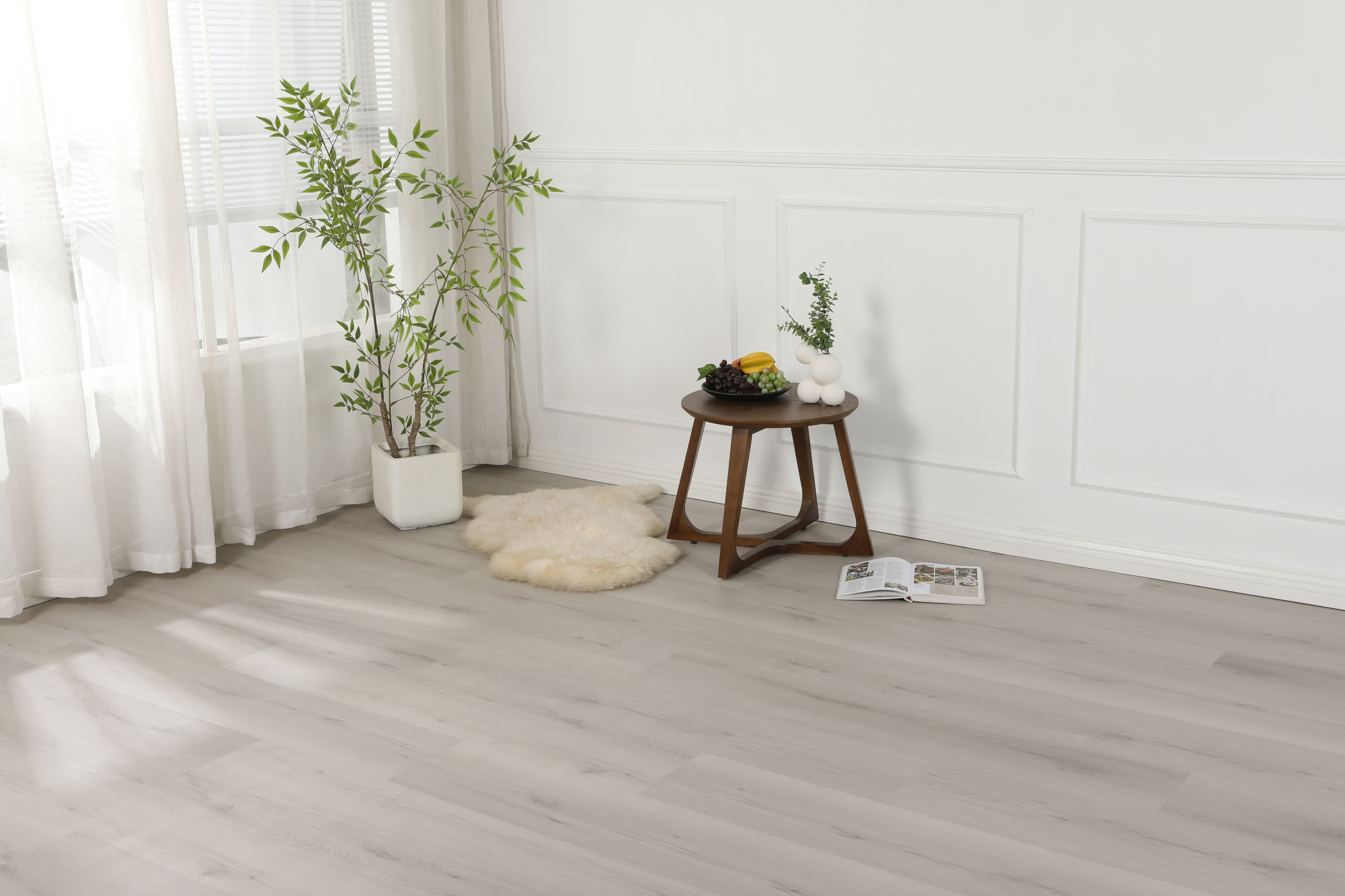 Klick-Vinyl Eiche Polar Hellgrau Matt – mit 0,50 mm Nutzschicht