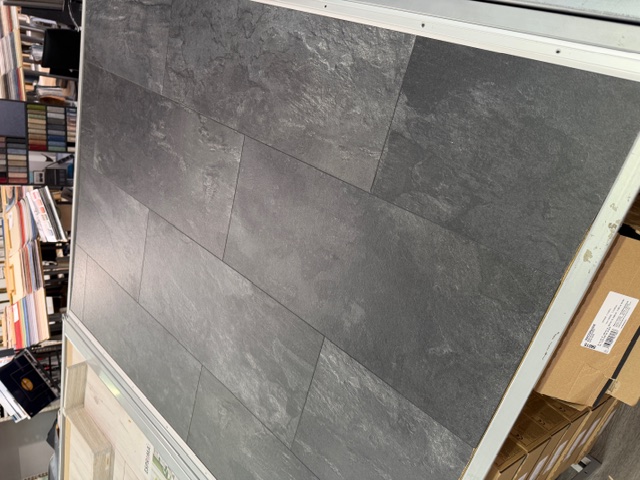 Laminatboden Schiefer Fliesenoptik