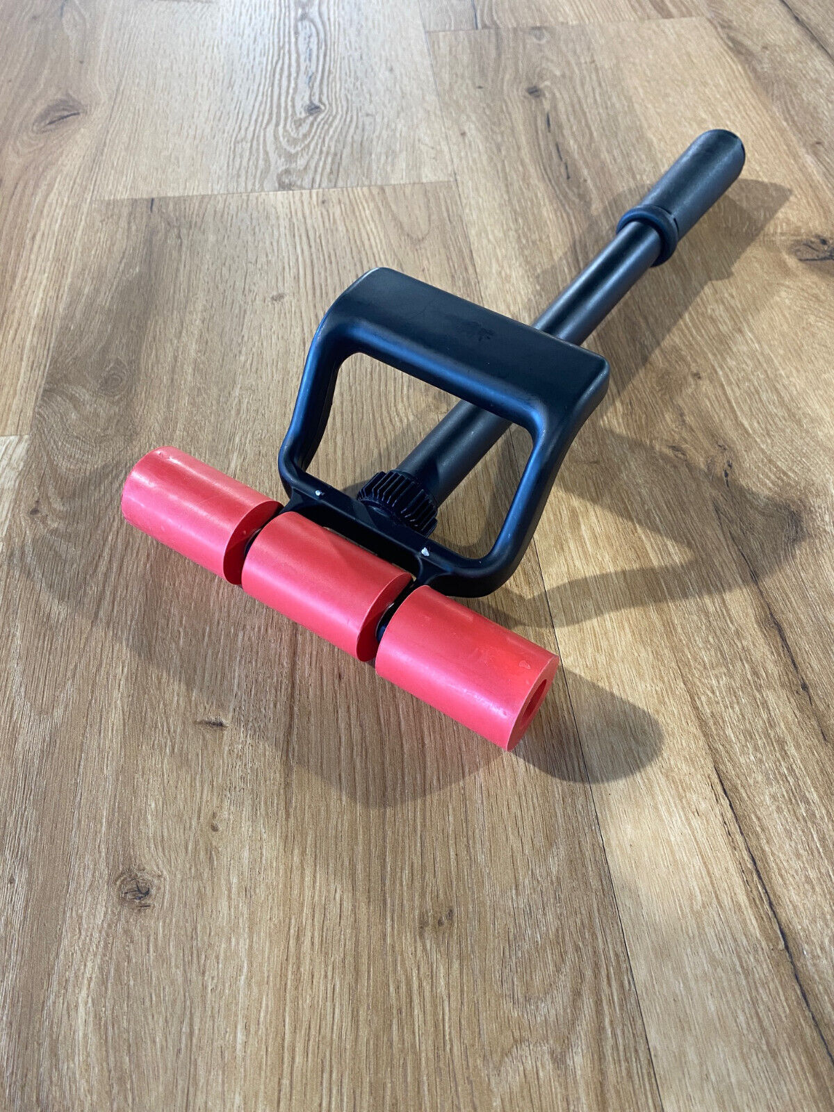 Andrückwalze für Vinyl & Klebevinyl – Teleskopische Anwalzrolle 195 mm