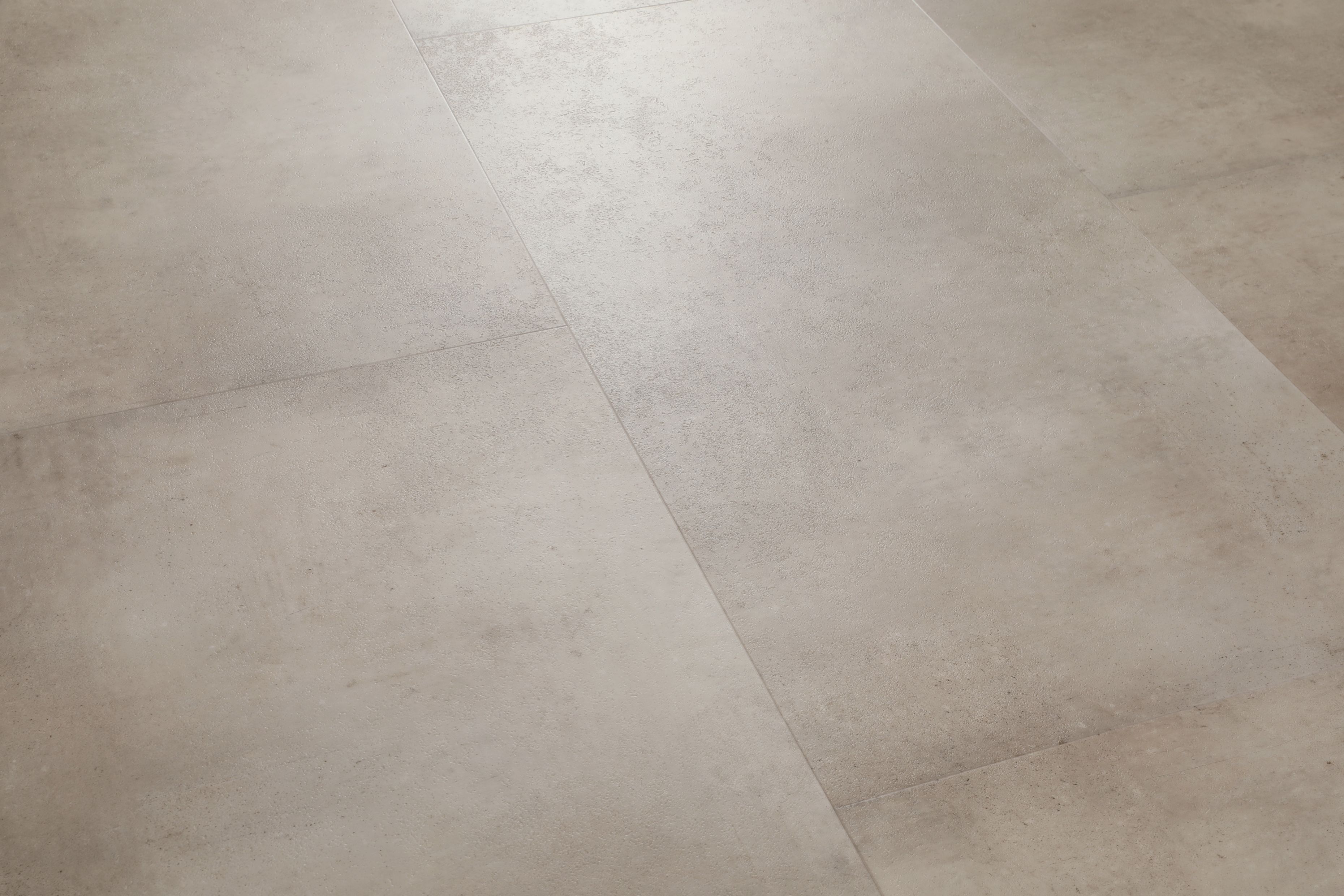 Klick-Vinyl Travertin Beige Matt – Premium Designboden in Natursteinoptik mit 0,50 mm Nutzschicht