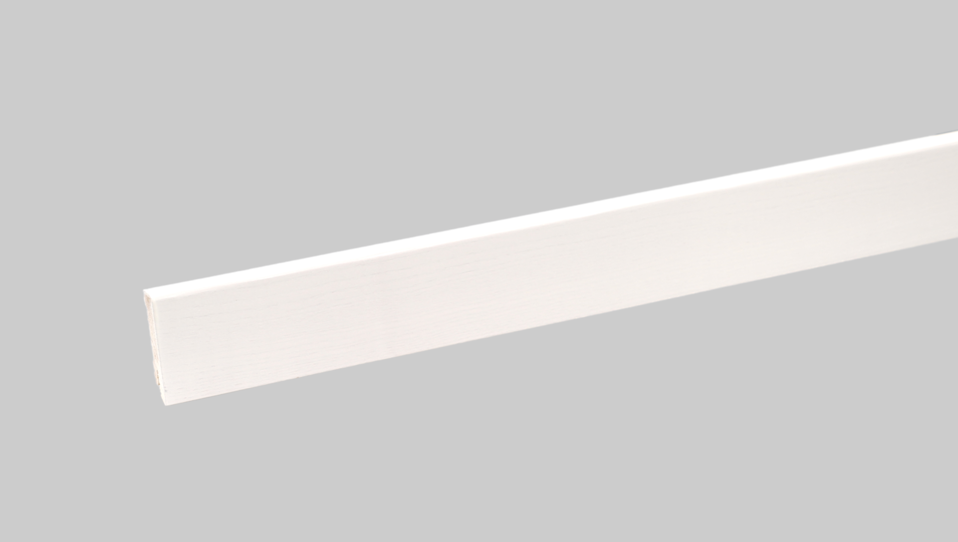 Fußleiste modern weiss 18 x 58mm